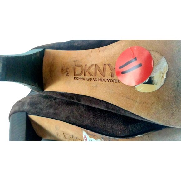 DKNY Women's Size 11 Brown Suede & Leather Ankle Boots With Back Zipper Closure - Picture 8 of 10